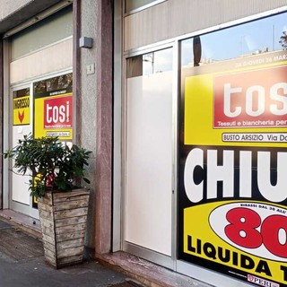 Addio al negozio di tessuti Tosi 1950, chiuderà i battenti