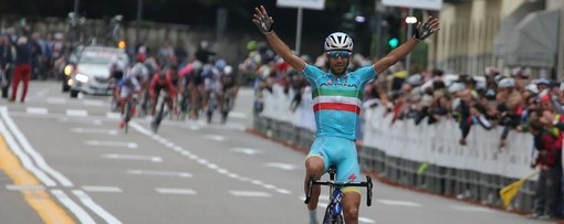 Nibali vince la Tre Valli del 2015, quella che era partita proprio da Busto
