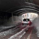 FOTO e VIDEO - Pioggia intensa: sottopassi di nuovo in sofferenza a Gallarate