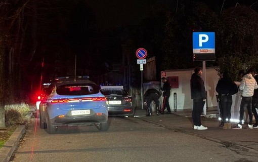 Vandalismo in viale Duca d’Aosta: forate le gomme a un’auto dei Carabinieri