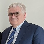 L'INTERVISTA. Claudio Grillo: «Voglia di stare insieme e giocarsela, è questa la magia della Busto Pallanuoto. Tifosi, venite a condividerla con noi» L'INTERVISTA. Claudio Grillo: «Voglia di stare insieme e giocarsela, è questa la magia della Busto Pallanuoto. Tifosi, venite a condividerla con noi»