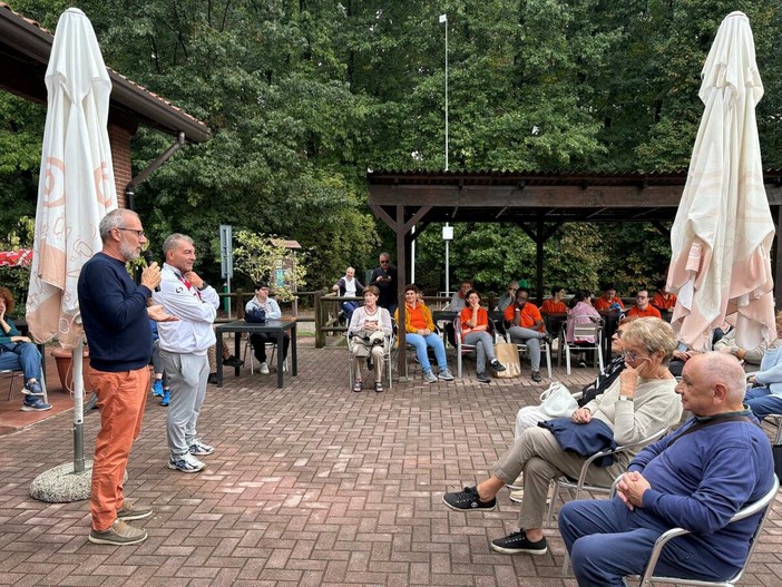 La festa di chiusura della palestra a cielo aperto al Pam, paradossalmente fresca dopo le temperature record registrate nella bella stagione