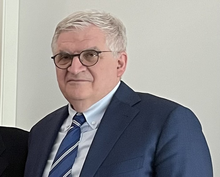 L'INTERVISTA. Claudio Grillo: «Voglia di stare insieme e giocarsela, è questa la magia della Busto Pallanuoto. Tifosi, venite a condividerla con noi»