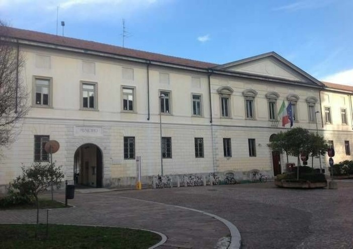 Benzina nel motore dello sport a Busto: dal Comune un rifornimento da 120mila euro