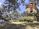 Il parco di viale Rimembranze, nel riquadro il consigliere Marra Il parco di viale Rimembranze, nel riquadro il consigliere Marra