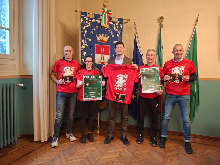 Una Babbo Run tutta fra gli alberi: di corsa verso il Natale con Free Runners Team Una Babbo Run tutta fra gli alberi: di corsa verso il Natale con Free Runners Team