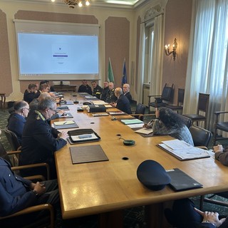 Un'immagine della riunione in Prefettura a Varese Un'immagine della riunione in Prefettura a Varese