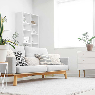 Milano che cambia: il boom delle pulizie professionali per divani e tessuti d'arredo Milano che cambia: il boom delle pulizie professionali per divani e tessuti d'arredo