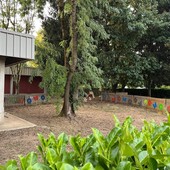 «Impossibile riorganizzarsi o fare piani di risparmio»: esplode la protesta per l’aumento delle rette al nido comunale di Castano Primo
