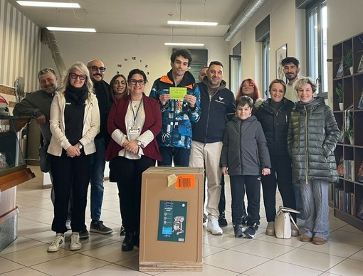 Progetti Fantasia fa rete: da Busto a Magnago la solidarietà raddoppia (come le impastatrici)