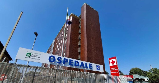 In escandescenze al pronto soccorso di Busto, ferisce anche un'infermiera In escandescenze al pronto soccorso di Busto, ferisce anche un'infermiera