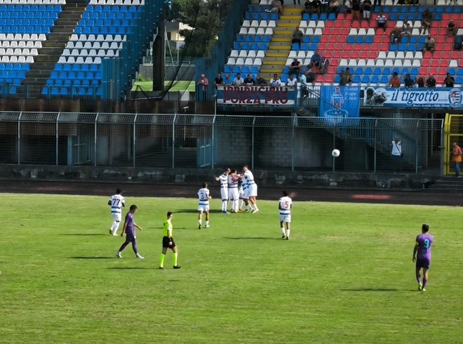 L'esultanza per l'1-0 di Nanni L'esultanza per l'1-0 di Nanni