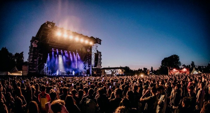 Rugby Sound Festival, al via la grande festa dell’estate: da Madame a Salmo, passando per Manu Chao e Subsonica