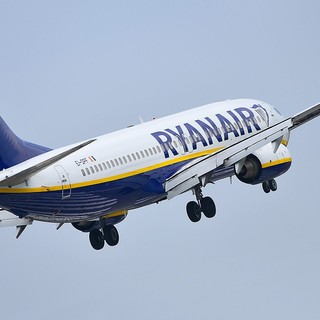 Ryanair lancia 500 rotte per l'estate 2022 a prezzi scontati