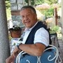 Renato Pozzetto in una foto del 2022 alla Locanda Pozzetto