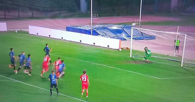 Calì tira fuori un rigore nella ripresa, la Pro pareggia a Meda