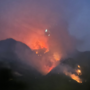 Boschi in fiamme a Piedimulera: da giorni i vigili del fuoco sono al lavoro per spegnere le fiamme Boschi in fiamme a Piedimulera: da giorni i vigili del fuoco sono al lavoro per spegnere le fiamme