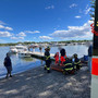 Le operazione di soccorso del 68enne che si è infortunato nel cantiere nautico di Sesto Calende Le operazione di soccorso del 68enne che si è infortunato nel cantiere nautico di Sesto Calende