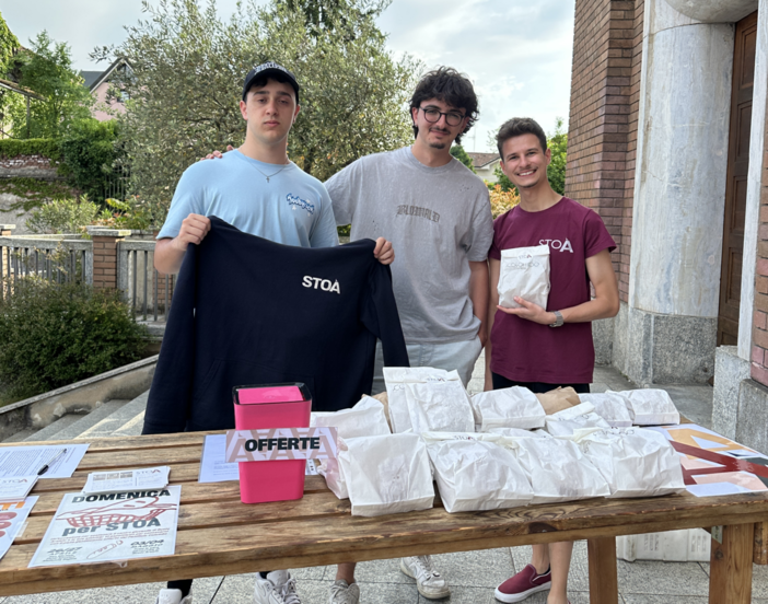 Stoà e la sua domenica, dal portico alle piazze di Busto