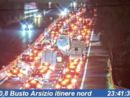 Le auto in coda in Autolaghi (foto dalle webcam di Autostrade per l'Italia)