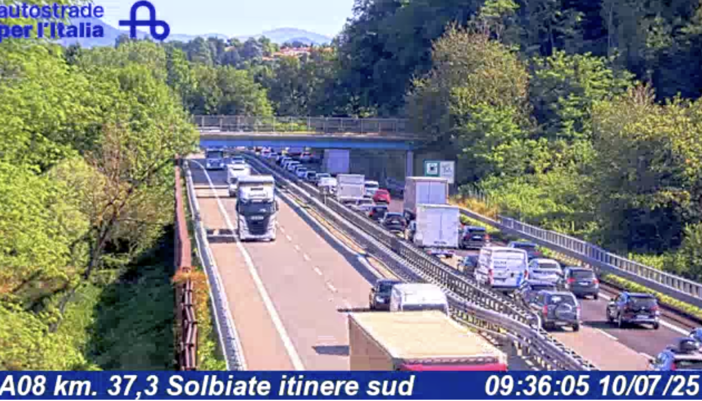 Le code in direzione Nord (foto webcam Autostrade per l'Italia)