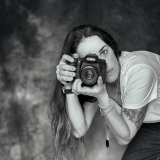 In questo articolo, le tre foto più significative di Silvia Gallo Stampino, selezionate per raccontare la sua visione