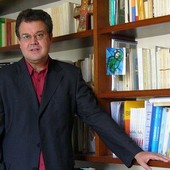 Ucid, l’uomo nell’epoca dell’intelligenza artificiale con il filosofo Silvano Petrosino Ucid, l’uomo nell’epoca dell’intelligenza artificiale con il filosofo Silvano Petrosino