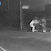 Un fermo immagine dell'aggressione in un video