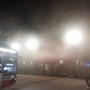 Incendio nella notte in un supermercato: le guardie giurate se ne accorgono e danno l'allarme in tempo
