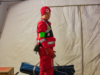 La Cri di Busto alla partenza di “BA è Natale” (foto Luca Micheli)