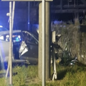 Schianto nel Verbano Cusio Ossola: muore ragazzo di 19 anni Schianto nel Verbano Cusio Ossola: muore ragazzo di 19 anni