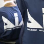 Mafia: Foggia, controllo mercato ittico, sequestro beni per 1 milione a padre e figlio. Coinvolti due immobili anche nel Varesotto