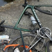 Lanzo Torinese, ciclisti investiti da un automobilista dopo una lite: un ferito è grave Lanzo Torinese, ciclisti investiti da un automobilista dopo una lite: un ferito è grave