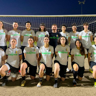 La Solbiatese Femminile. In piedi: Giulia Talarico, Arianna Luise, Lara Cottu, Sara Monolo, Mr. Gianpietro Ruffato, Giusy Jessica Fuoco, Ilaria Violatto, Anna De Zen, Sofia Maria Gentile. In ginocchio: Michela Martucci, Martina Galletti, Jessica Pennisi, Silvia Chiara Bertolasi, Fabiola Berardi, Valentina Lanzarotti, Francesca Albizzati.