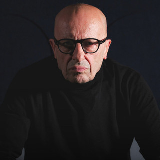 La prima volta di Alessandro Sallusti in teatro: «Sul palco parlo di libertà e di un imbroglio»