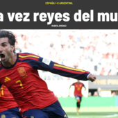 La copertina di Marca, quotidiano sportivo spagnolo, celebra la Spagna campione del mondo per la seconda volta La copertina di Marca, quotidiano sportivo spagnolo, celebra la Spagna campione del mondo per la seconda volta