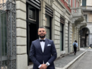 Ahmed Abdelhafez davanti al suo locale, lo Smile di via Ugo Foscolo a Varese