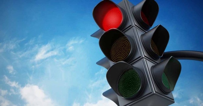 Castellanza, un anno di controlli e prevenzione: 100 incidenti, 2.361 multe col rosso e 71 indagini nel bilancio 2025 della Polizia Locale