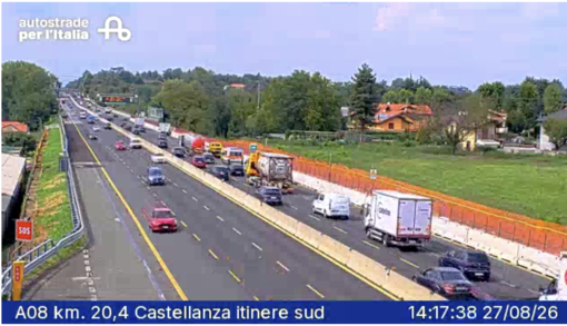 I soccorsi sul posto visti dalle webcam di Autostrade per l'Italia I soccorsi sul posto visti dalle webcam di Autostrade per l'Italia