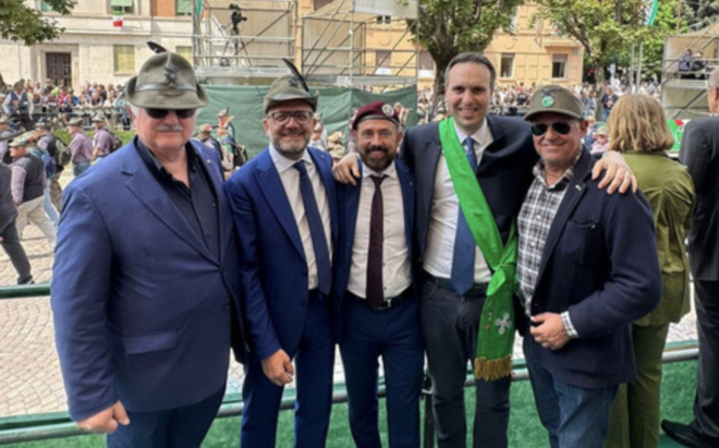Cosentino all'adunata di Biella