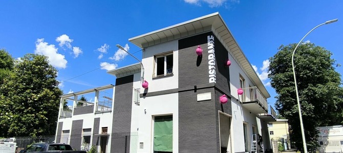“Tavolo Unico” si trasferisce a Sant’Edoardo: l’alta cucina di Cagelli riparte dall’ex negozio Grassi “Tavolo Unico” si trasferisce a Sant’Edoardo: l’alta cucina di Cagelli riparte dall’ex negozio Grassi