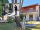 La residenza di via Catullo, nel riquadro Paola Magistrelli, Ettore Mazzucchelli, Emanuele Antonelli