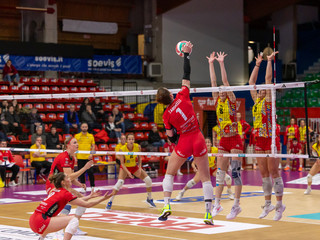 Primo sorriso per la Futura nella Pool promozione di A2 - credit Futura Volley/Andrea Mondini