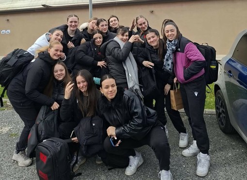 Le Under 16 Uyba durante il torneo prepasquale a Roma (foto profilo instagram uybagiovani)