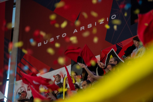 I tifosi della Uyba alla e-work Arena I tifosi della Uyba alla e-work Arena