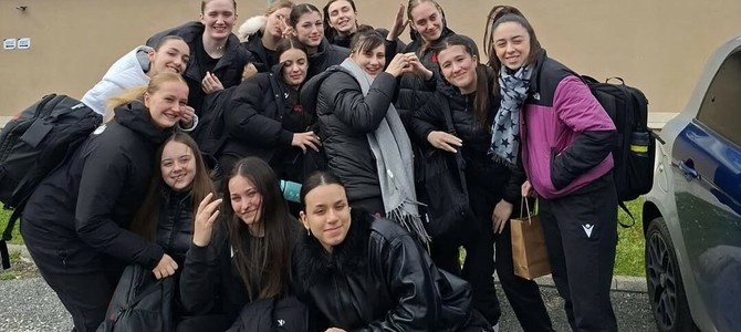 Le Under 16 Uyba durante il torneo prepasquale a Roma (foto profilo instagram uybagiovani) Le Under 16 Uyba durante il torneo prepasquale a Roma (foto profilo instagram uybagiovani)