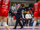 Super prestazione, e un punto conquistato, per la Uyba di coach Barbolini e delle ottime Obossa e Eckl (foto Galbiati) Super prestazione, e un punto conquistato, per la Uyba di coach Barbolini e delle ottime Obossa e Eckl (foto Galbiati)