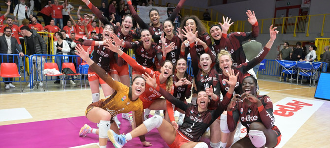 Zampata playoff della Uyba: maratona a Cervia e 19-21 da brividi al tie-break Zampata playoff della Uyba: maratona a Cervia e 19-21 da brividi al tie-break