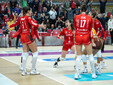 Uyba-Bergamo 3-2. La festa delle farfalle (foto Lega Pallavolo Serie A Femminile) Uyba-Bergamo 3-2. La festa delle farfalle (foto Lega Pallavolo Serie A Femminile)