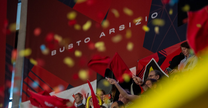 I tifosi della Uyba alla e-work Arena I tifosi della Uyba alla e-work Arena